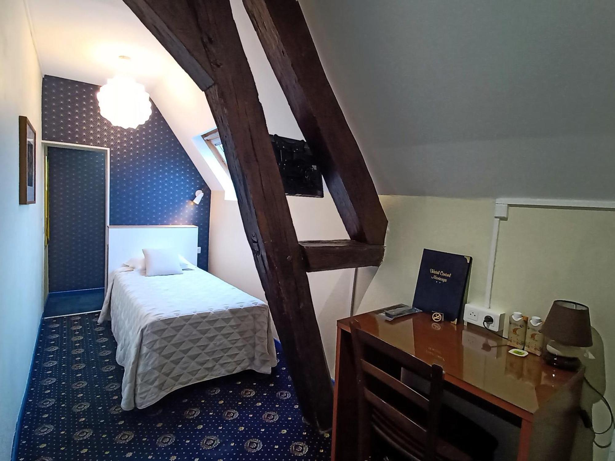 Logis Hotel Central Montargis Εξωτερικό φωτογραφία